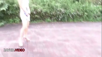Kyouko Maki's Sizzling Park Encounter: Hot Japanese Blowjob