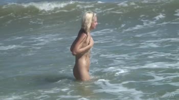 Agnes' Sun-Kissed Sensuality: Beachside Bareness