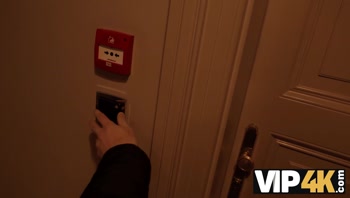 VIP4K. Knockin' On Hell's Door