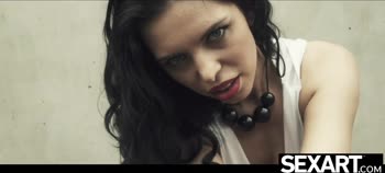 Kira Queen & Friends: Sizzling Busty Beauties in Raunchy Music Video