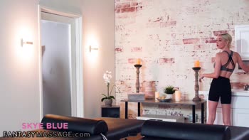 Skye Blue Joins Blonde Beauties Ana Foxxx & Violet Starr in Sizzling 3-Way Massage