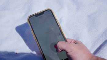 SecretCrush's Beachside Squirting Showdown: 60FPS HD Masturbation