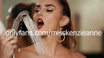 Kenzie Anne's Sizzling Solo: Teasing Her Natural Big Boobs and Perfect Ass