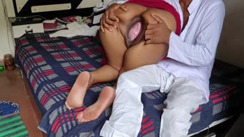 Sri Lankan Sinhala Sex Hot Actress Fuck with her Neor and Taek Selfi Xcxx
