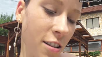 Minnie Manga's Underwater Blowjob Delight