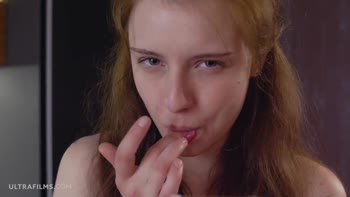 Sienna Kim's Fiery Solo Session: Flirty Texts Ignite Her Passion
