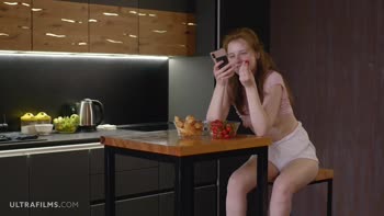 Sienna Kim's Fiery Solo Session: Flirty Texts Ignite Her Passion
