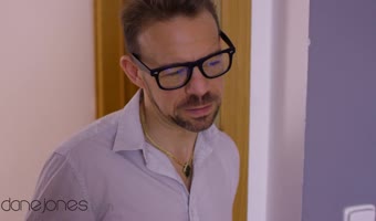 Erik Everhard Teaches Lady Dee a Lesson in Czech Delight