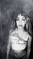 Bonneyuwu's Harley Quinn Cosplay Seduction - Vertical Teen (18+) Babe