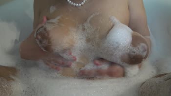 stepmomsusan - Busty Step-Sister's French Seduction in Shared Bath
