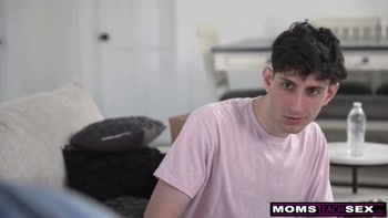 How Is This For An April Fools Prank - S19:E3