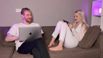Stoned_bae - Stoned Babe Stoned Bae's Step Brother's Weed in Sloppy Deepthroat
