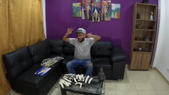 Soldierhugecock's Colombian Crave: Bareback Creampie Delight