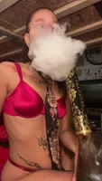 Sexylatina_xo's Sultry Solo Session: Hot Latina Smokes Og Kush